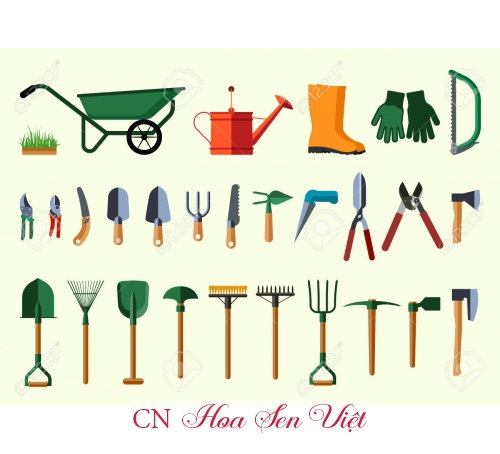 Mua dụng cụ làm vườn