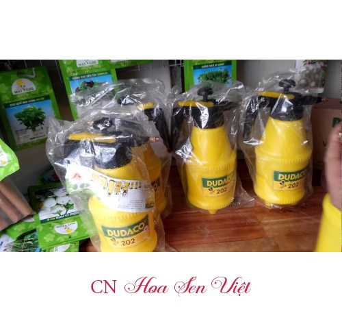 Bình tưới nước