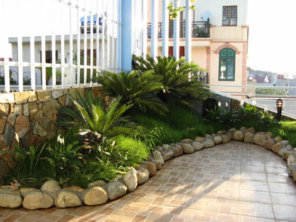 Làm tiểu cảnh sân vườn đẹp